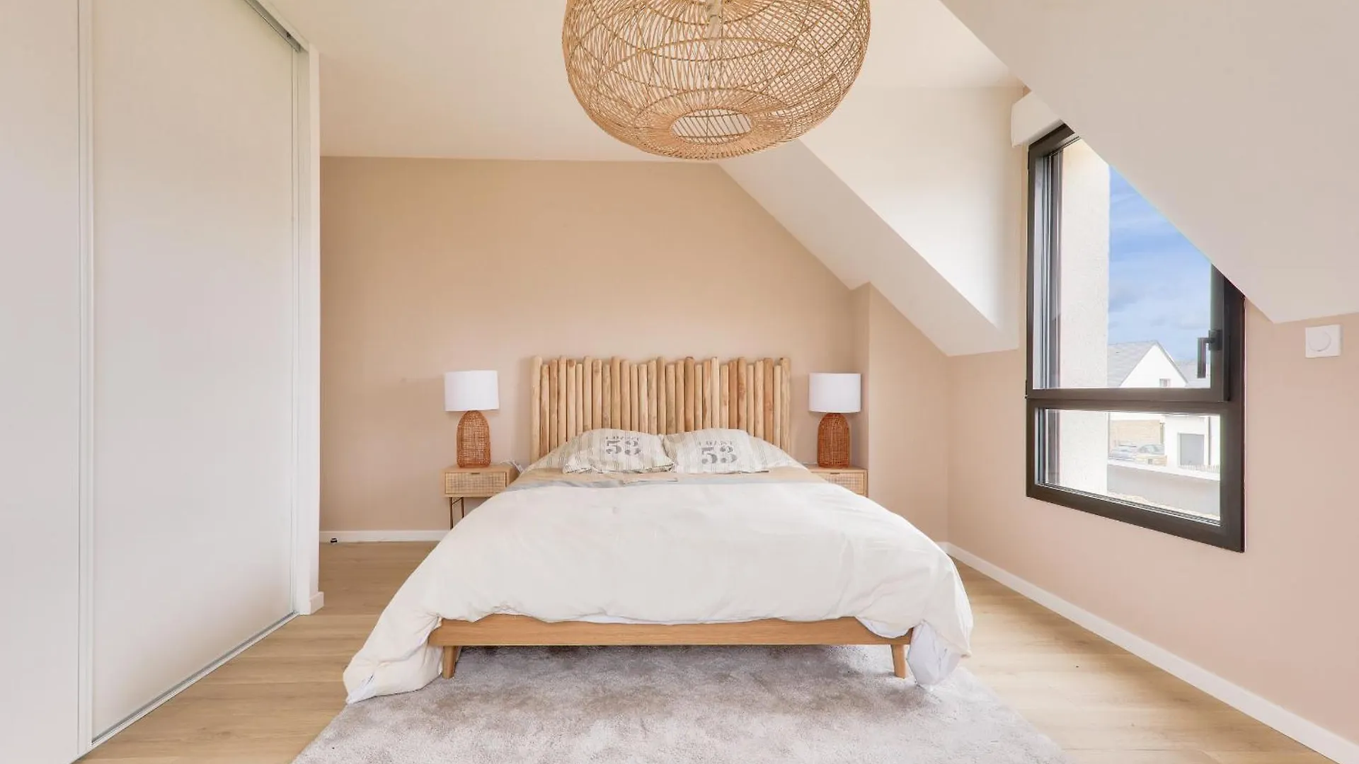 Holiday home 450M De La Plage, Grande Maison Pour 10 Saint-Philibert